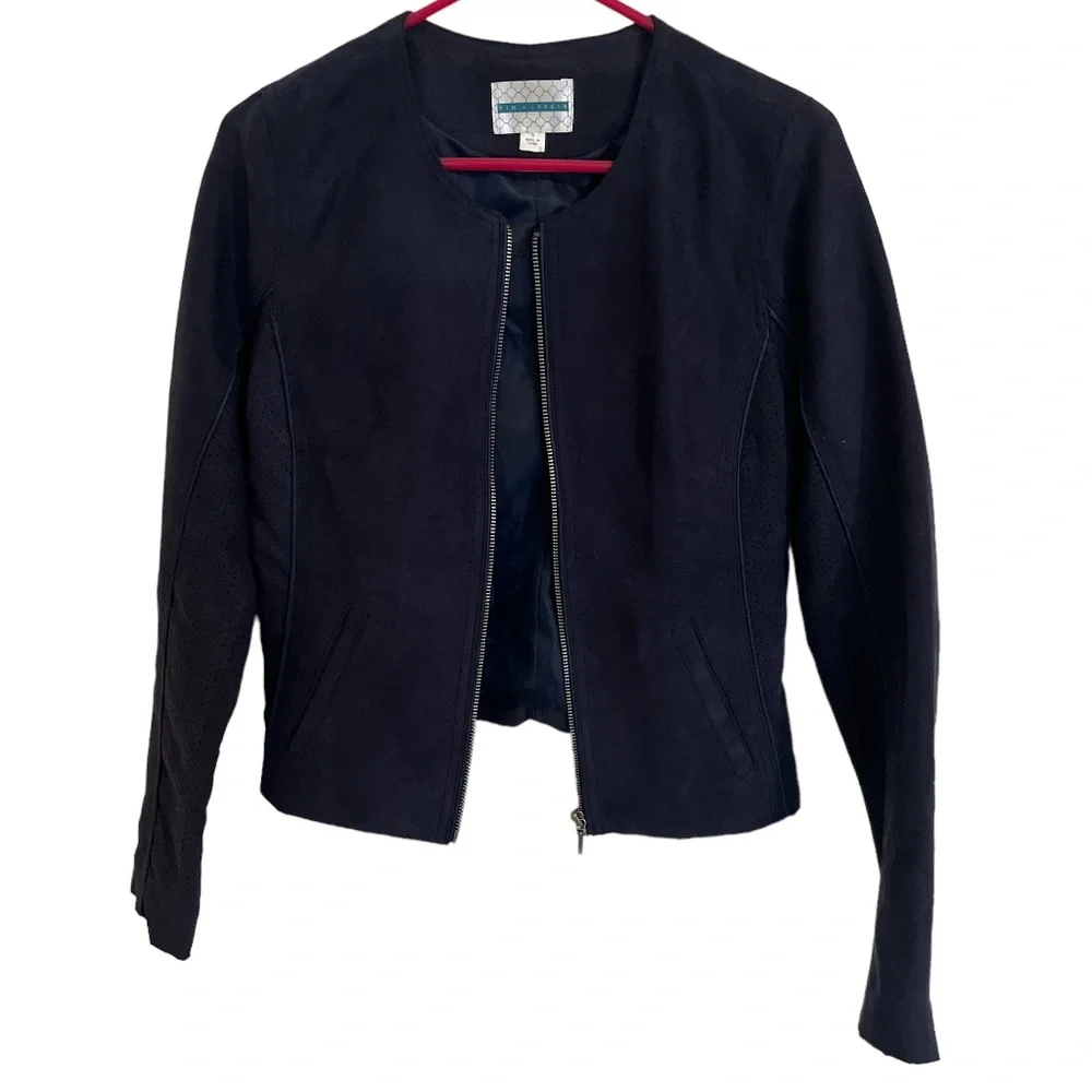 Jacket - Picture 1 of 1